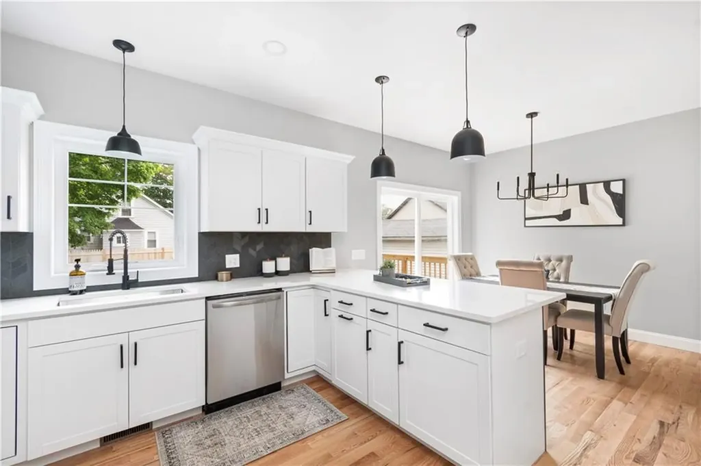 119 Myrtle Avenue Cranston RI 02910