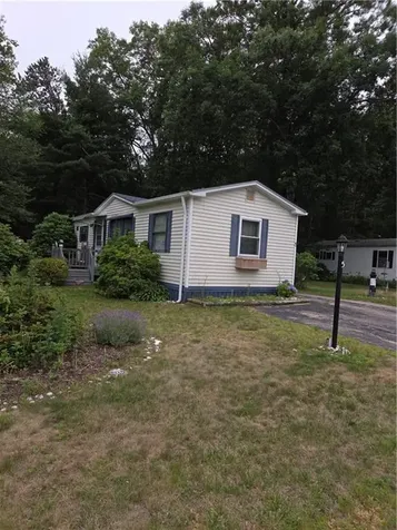 5 Cantaberry Lane Coventry RI 02816