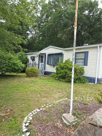 5 Cantaberry Lane Coventry RI 02816