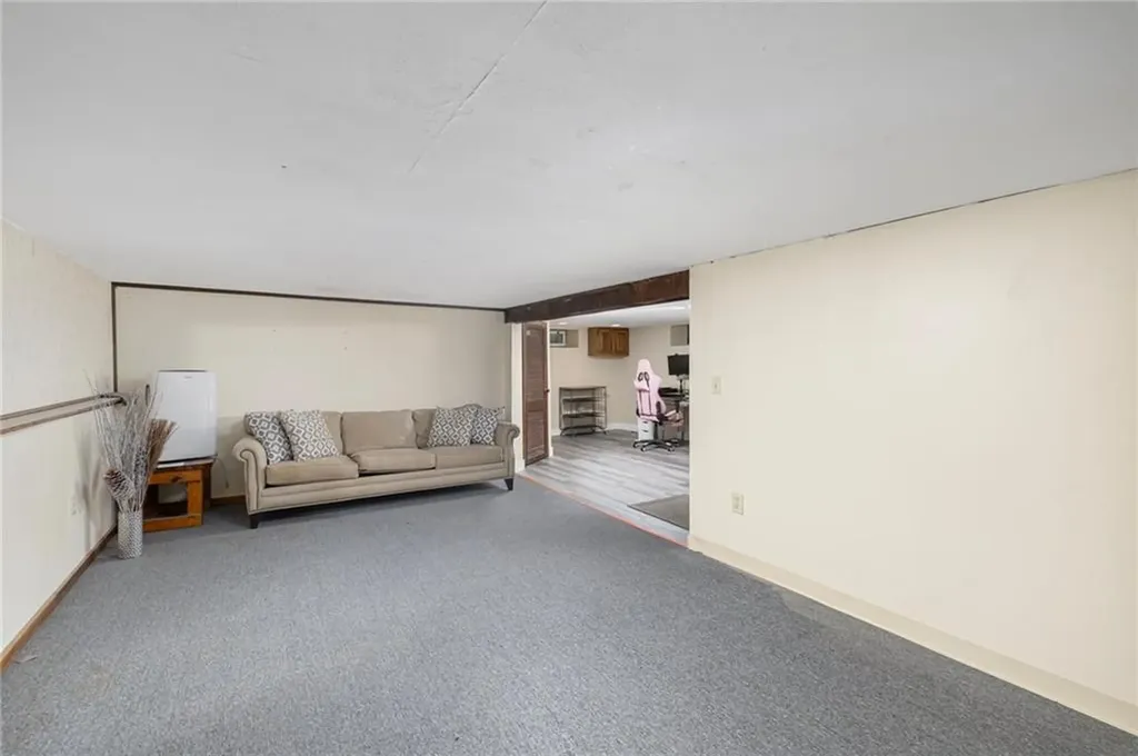 82 Sherry Avenue Bristol RI 02809