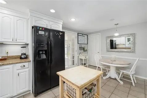 82 Sherry Avenue Bristol RI 02809