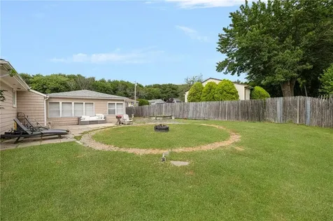 82 Sherry Avenue Bristol RI 02809