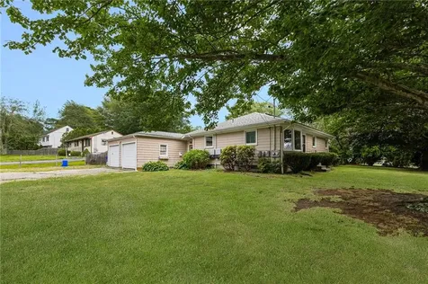 82 Sherry Avenue Bristol RI 02809