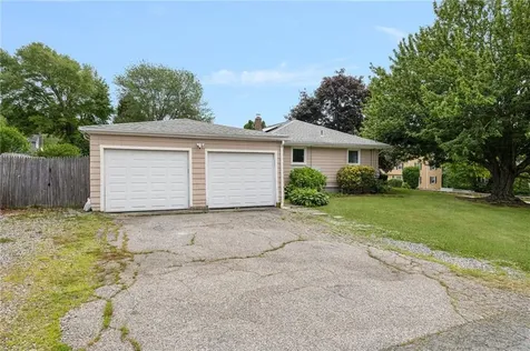 82 Sherry Avenue Bristol RI 02809