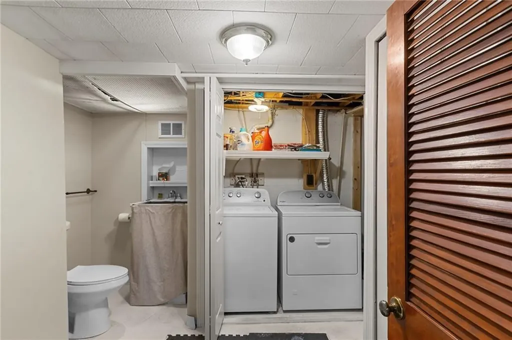 2 Deming Street Pawtucket RI 02861
