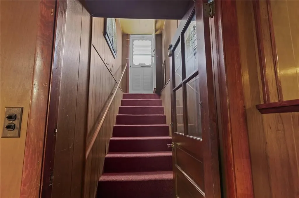 2 Deming Street Pawtucket RI 02861