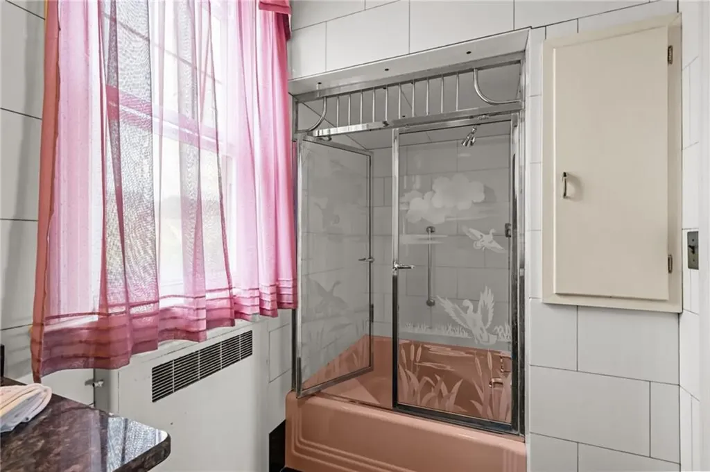 1874 Main Road Tiverton RI 02878