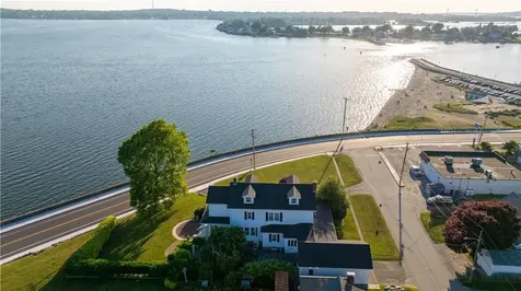 1874 Main Road Tiverton RI 02878