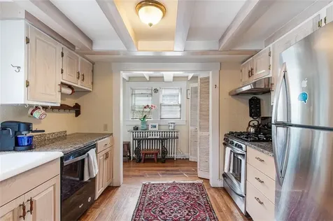 74 Third Street Newport RI 02840