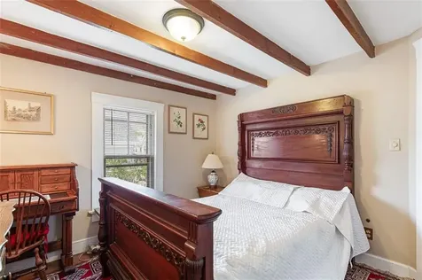 74 Third Street Newport RI 02840