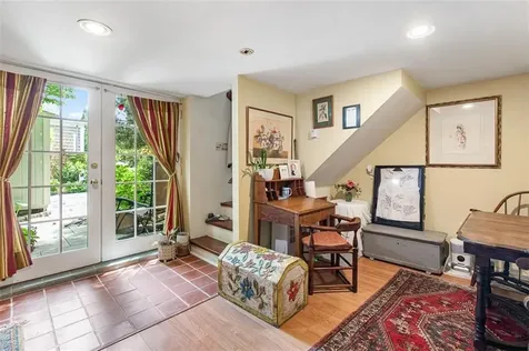 74 Third Street Newport RI 02840