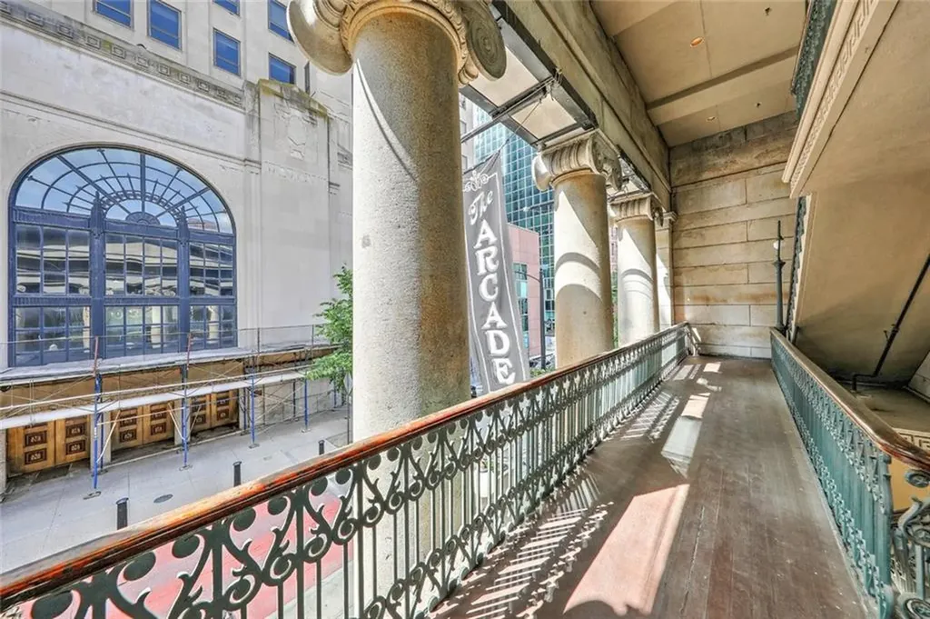 65 Weybosset Street Providence RI 02903