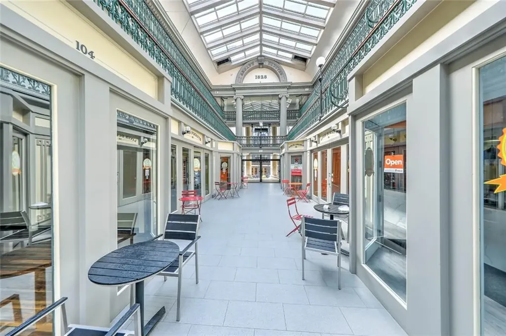 65 Weybosset Street Providence RI 02903