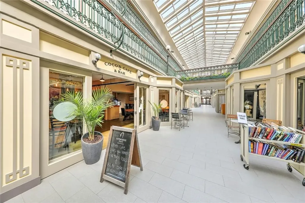 65 Weybosset Street Providence RI 02903