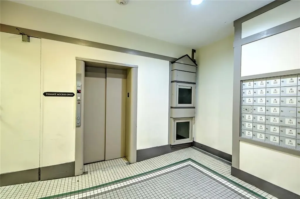 65 Weybosset Street Providence RI 02903