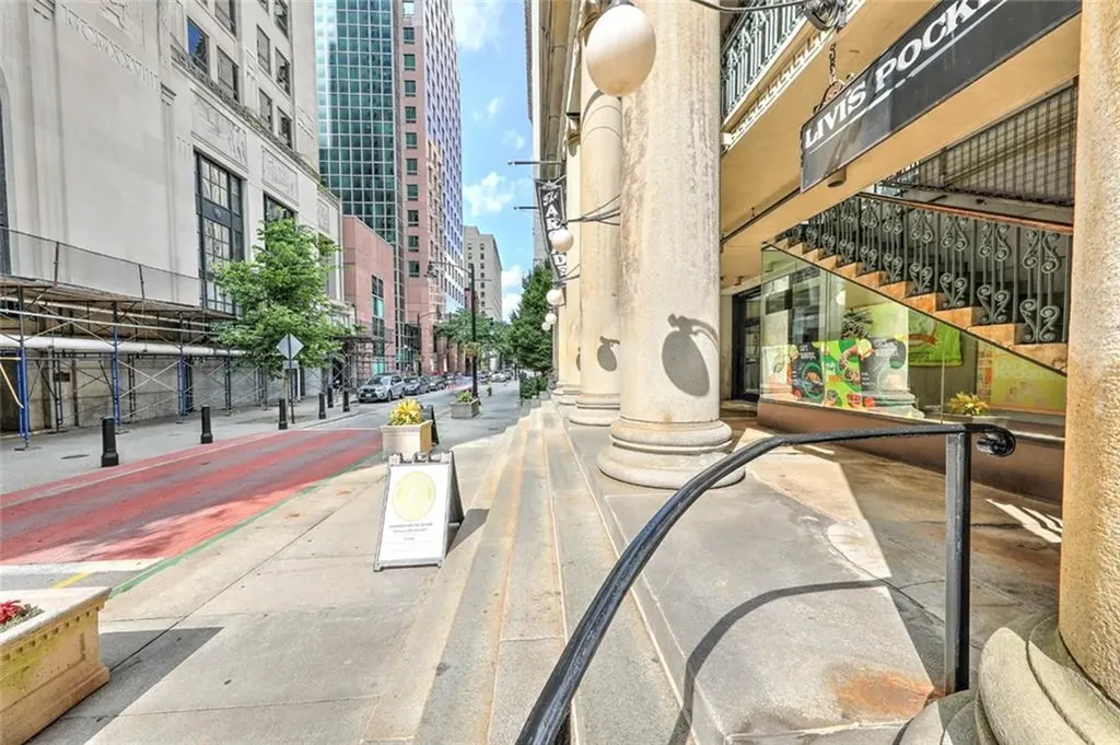 65 Weybosset Street Providence RI 02903