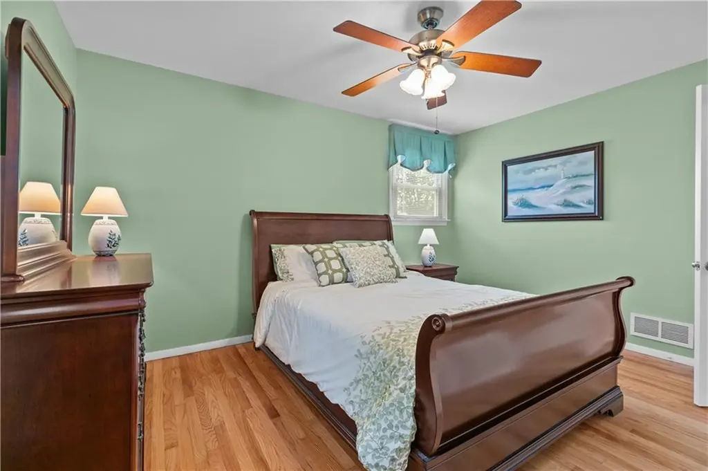 330 Water Street Portsmouth RI 02871