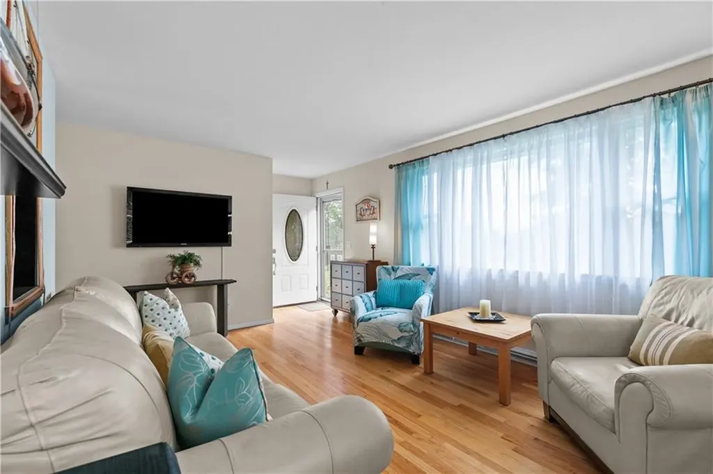 330 Water Street Portsmouth RI 02871