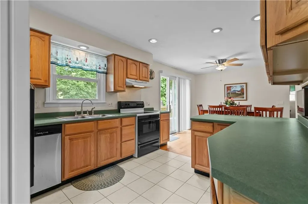 330 Water Street Portsmouth RI 02871