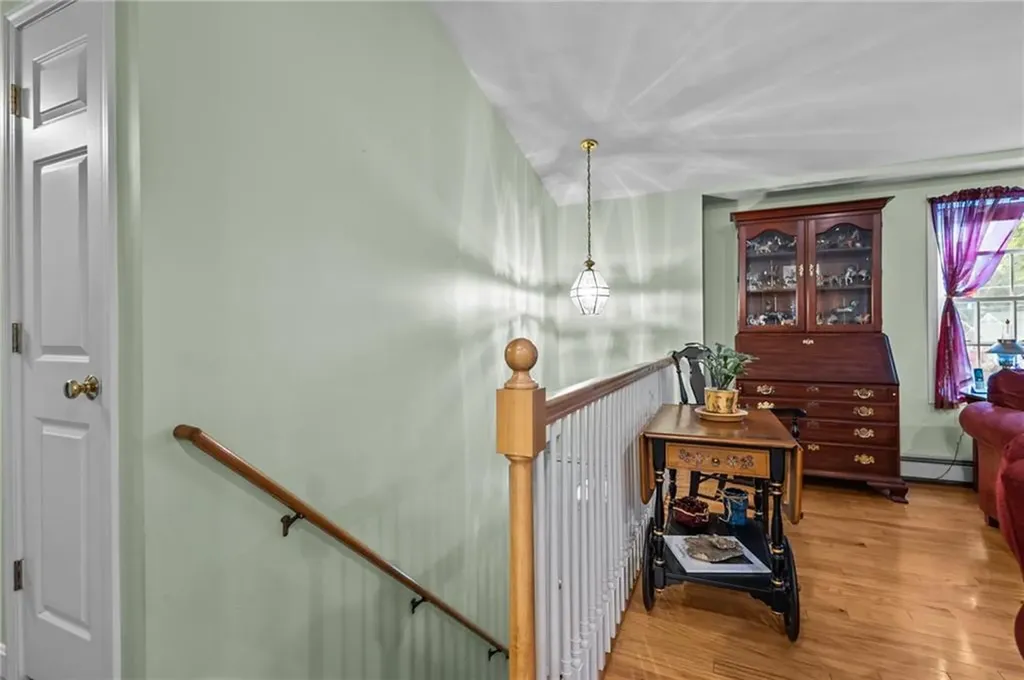 341 Columbia Avenue Warwick RI 02888
