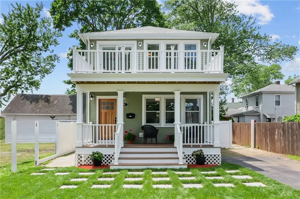 201 Bellman Avenue Warwick RI 02889