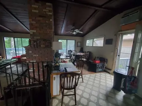 238 Wood Hill Road Narragansett RI 02882