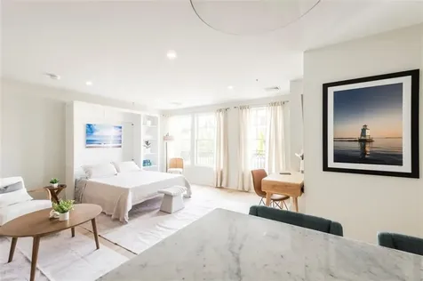 10 Brown & Howard Wharf Newport RI 02840