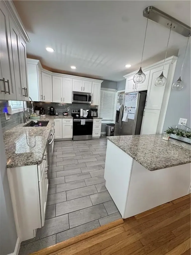 12 Gail Avenue Cranston RI 02905