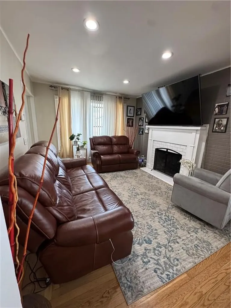 12 Gail Avenue Cranston RI 02905