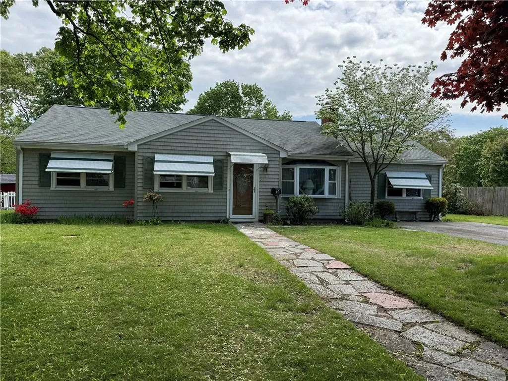 6 Sherwood Avenue Warwick RI 02888