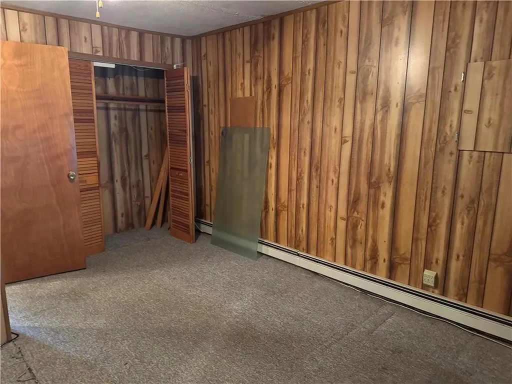 6 Sherwood Avenue Warwick RI 02888