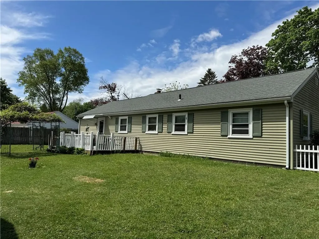 6 Sherwood Avenue Warwick RI 02888