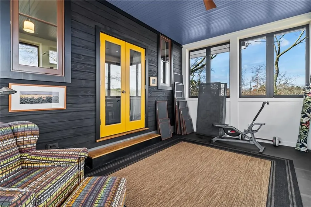 17 Jamaica Way North Kingstown RI 02852