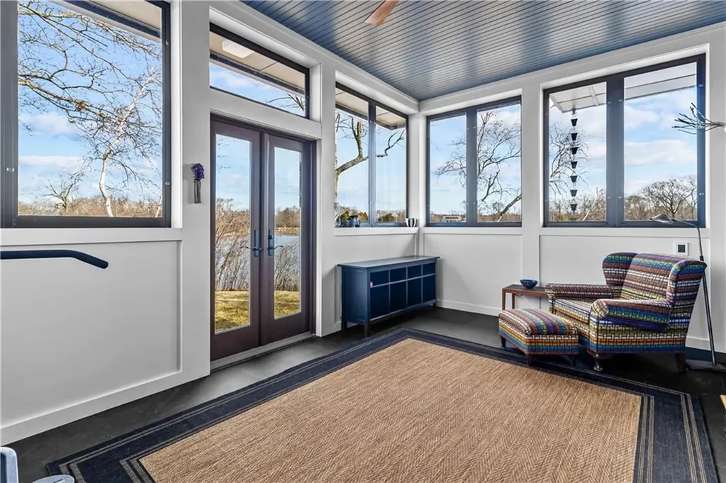 17 Jamaica Way North Kingstown RI 02852