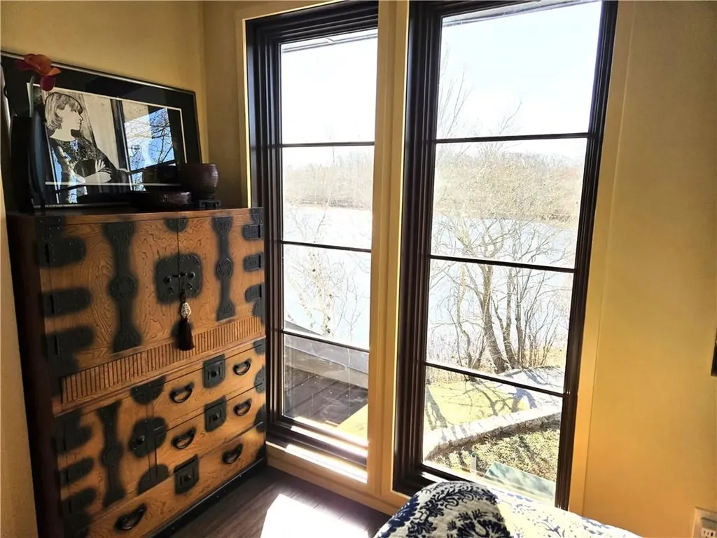 17 Jamaica Way North Kingstown RI 02852