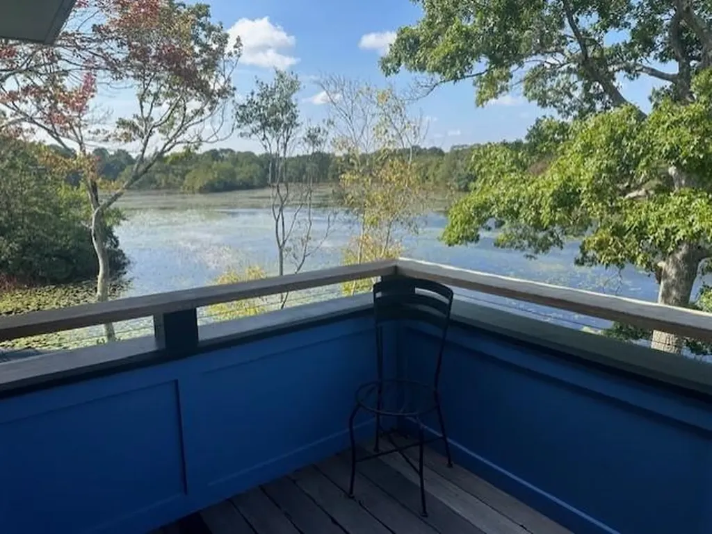 17 Jamaica Way North Kingstown RI 02852