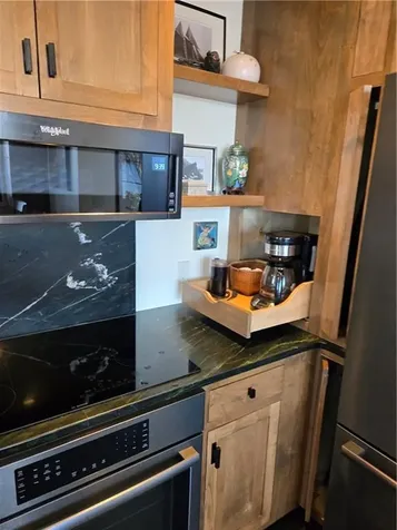 17 Jamaica Way North Kingstown RI 02852