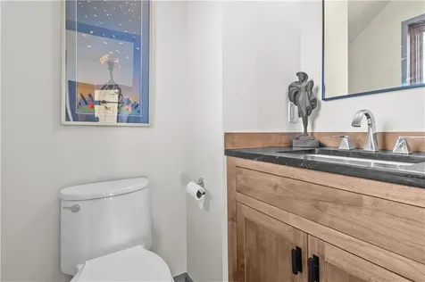 17 Jamaica Way North Kingstown RI 02852