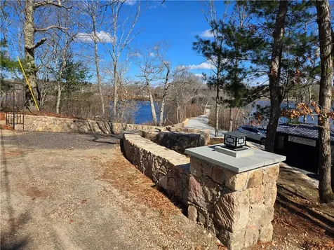 17 Jamaica Way North Kingstown RI 02852