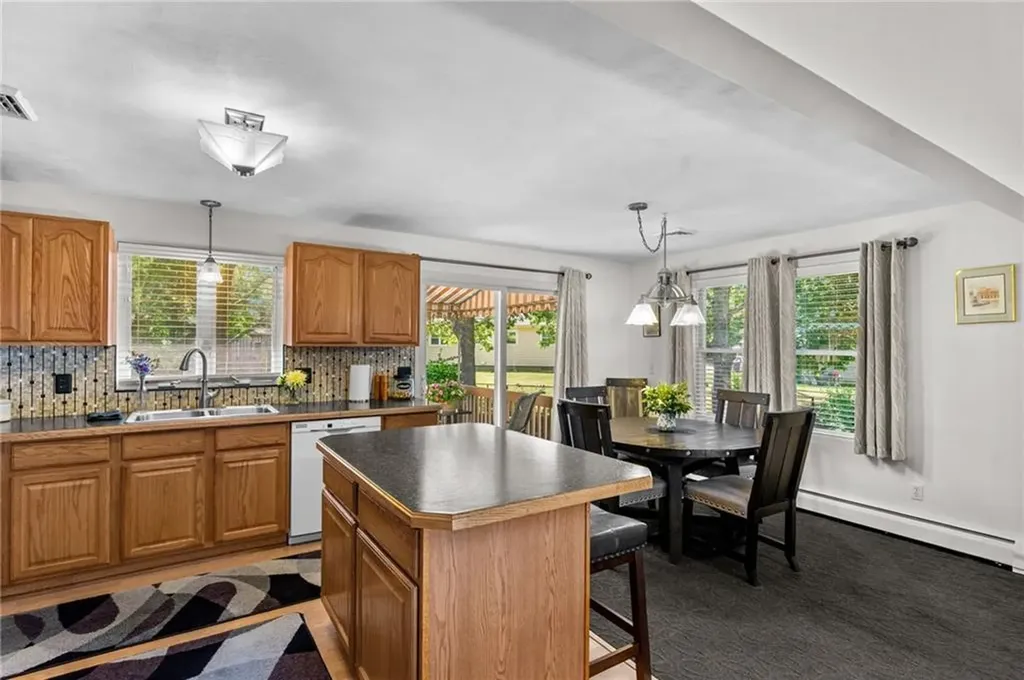 5 Haywood Road Coventry RI 02816