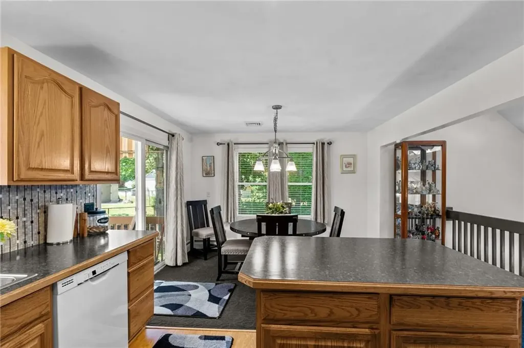5 Haywood Road Coventry RI 02816