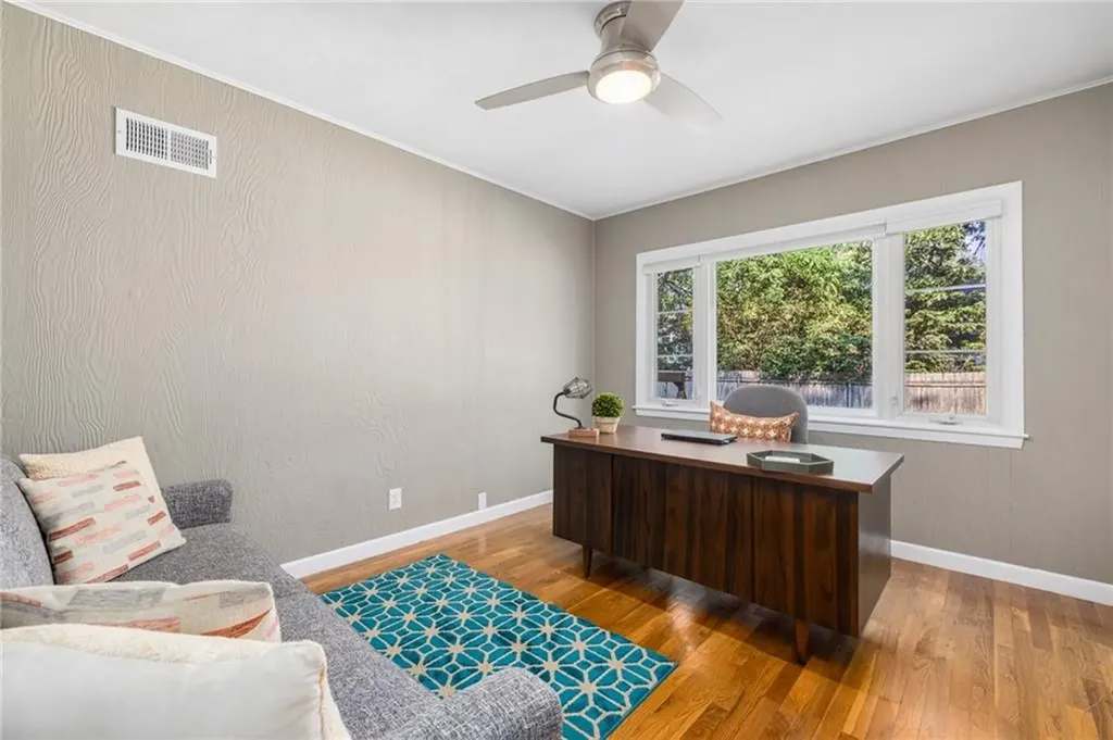 14 Twin Oak Drive Warwick RI 02889