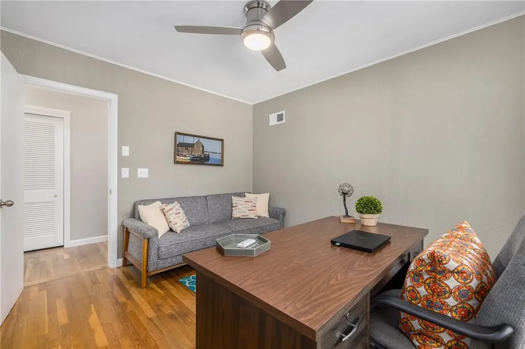 14 Twin Oak Drive Warwick RI 02889