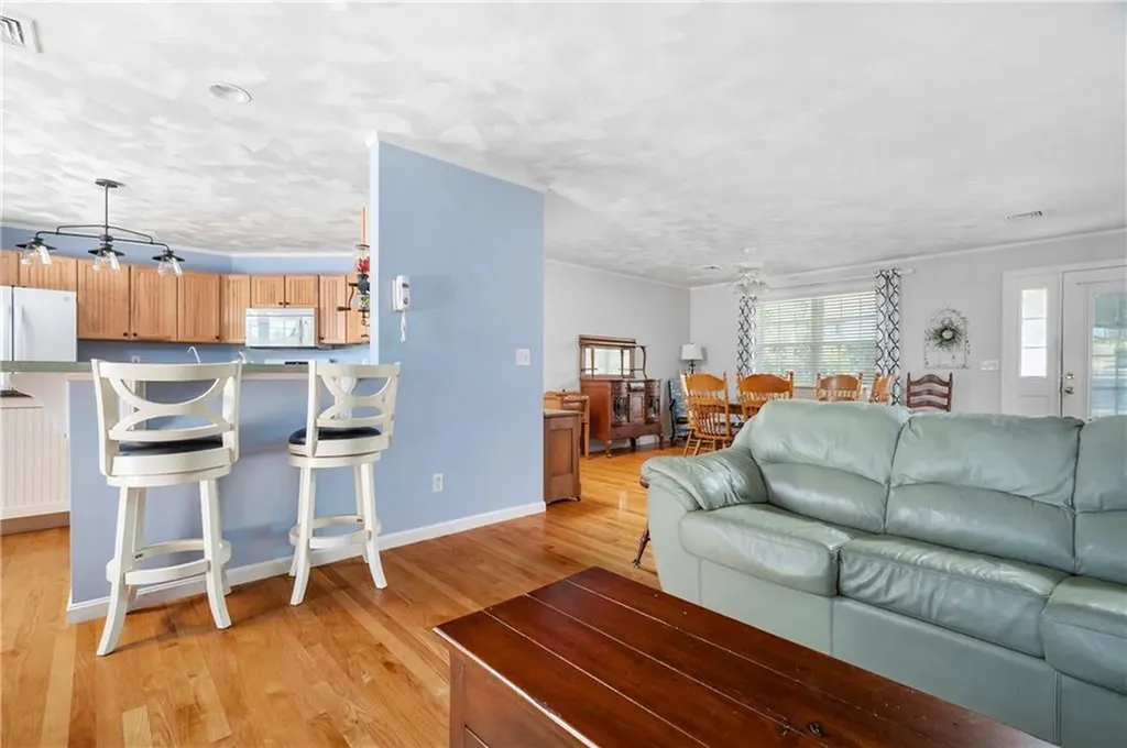 2985 Mendon Road Cumberland RI 02864