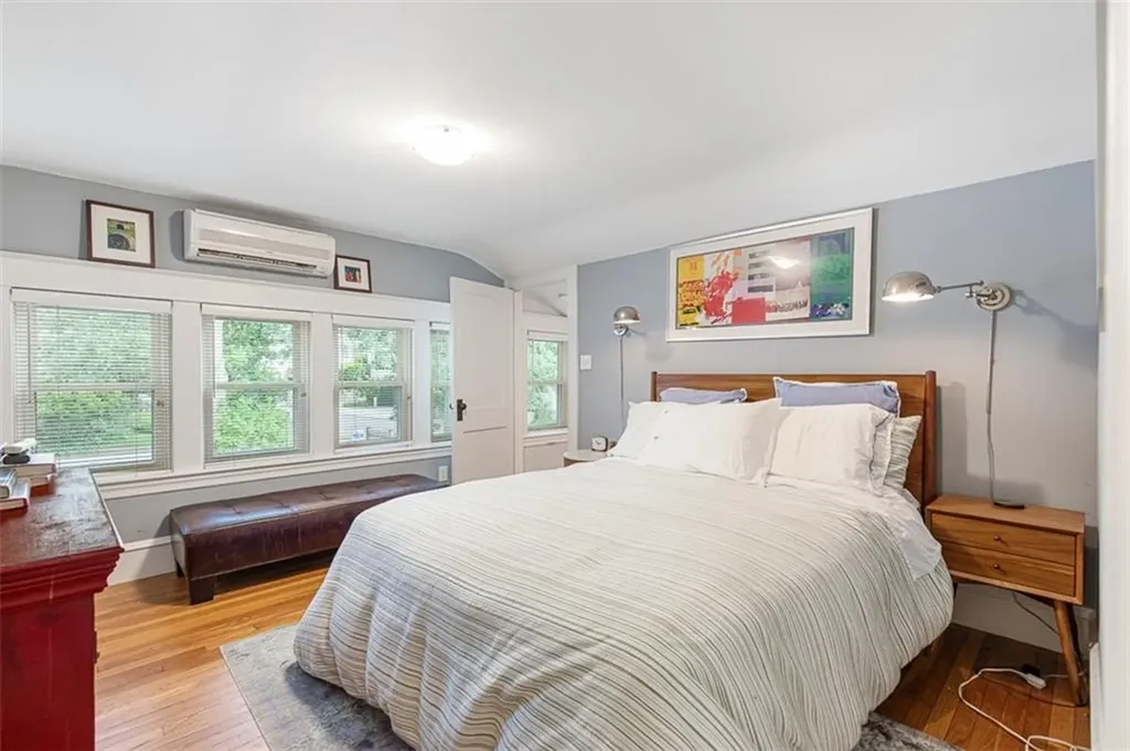 17 Blaisdell Avenue Pawtucket RI 02860