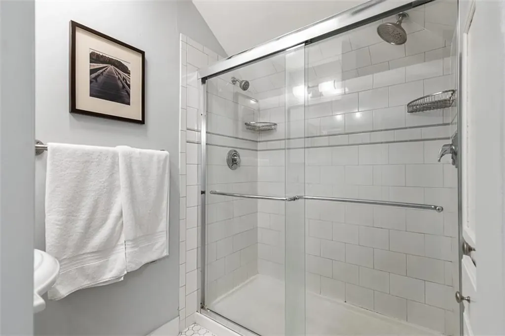 17 Blaisdell Avenue Pawtucket RI 02860