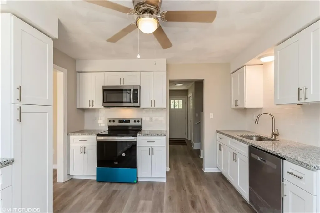 22 T Parker Road Foster RI 02825