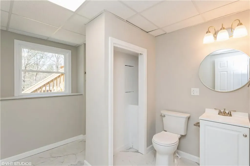 22 T Parker Road Foster RI 02825