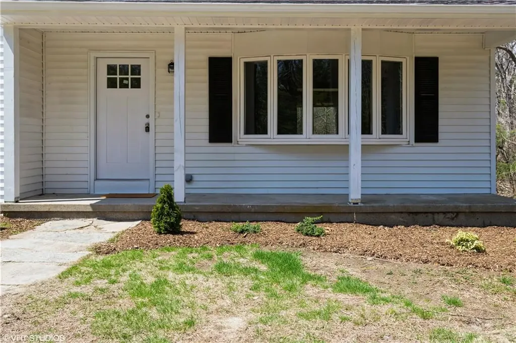 22 T Parker Road Foster RI 02825
