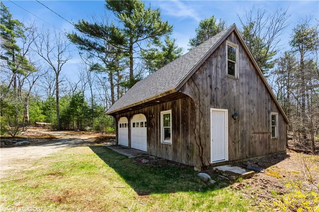 22 T Parker Road Foster RI 02825